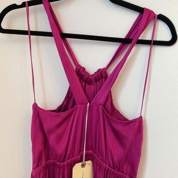 Raquel Allegra Key Hole Formal Dress - Picture 7 of 9